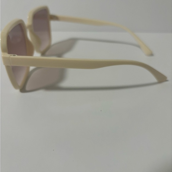 Cream Geometric Sunglasses with Double Bridge - Picture 3 of 4